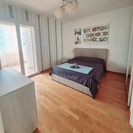 Appartamento Con Terrazzo Rome Exterior photo